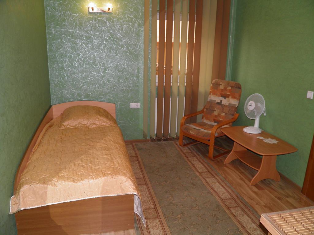 Magnat Hotel Mukacheve Room photo